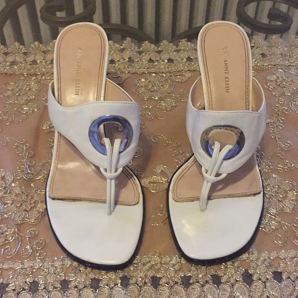 Anne Klein Heels - Picture 2 of 2
